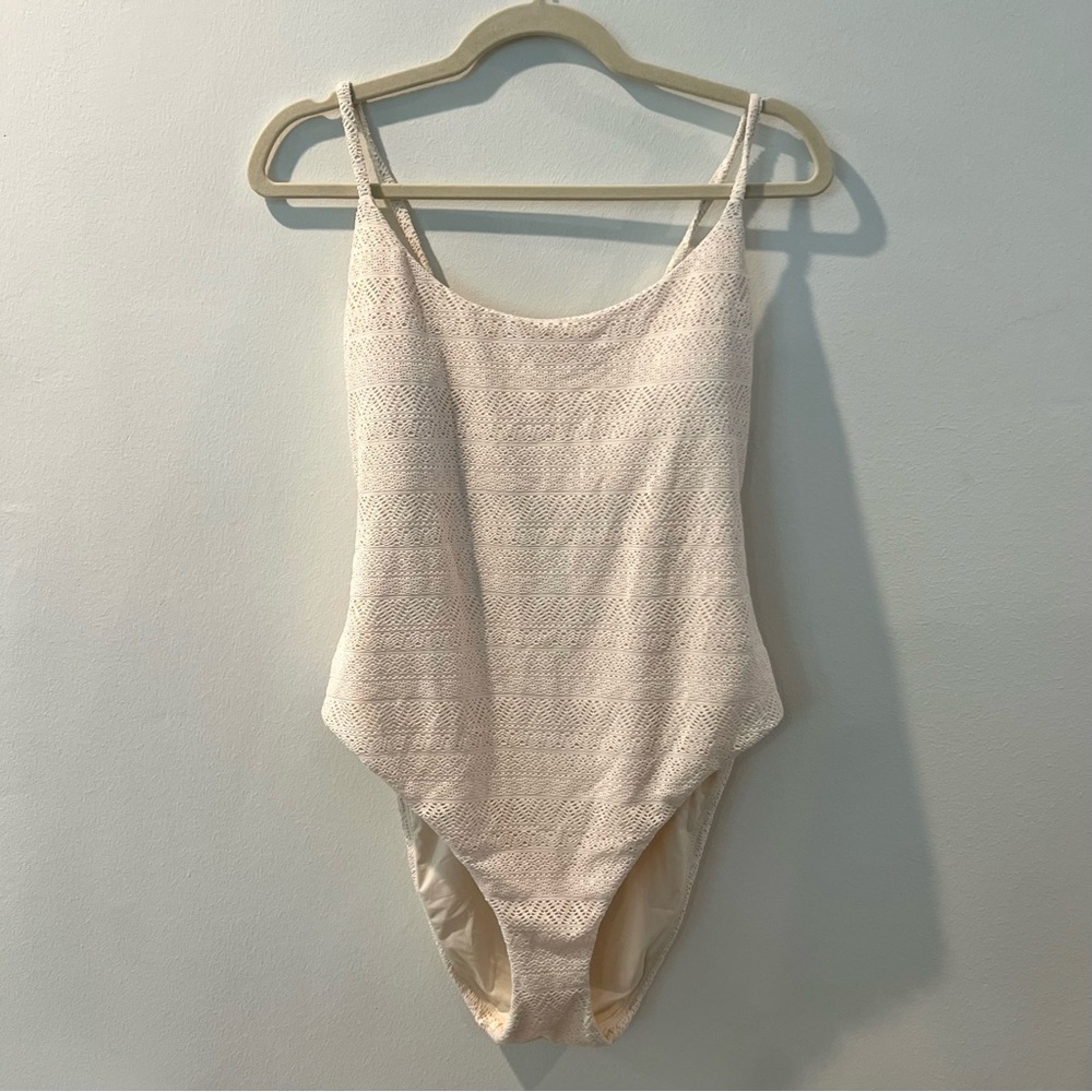 NWT Andie The Crete One Piece in Vanilla Crochet Lace